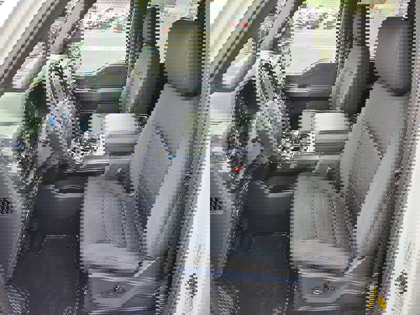 Certified 2022 Ford F150 XLT w/ Equipment Group 302A High image 15