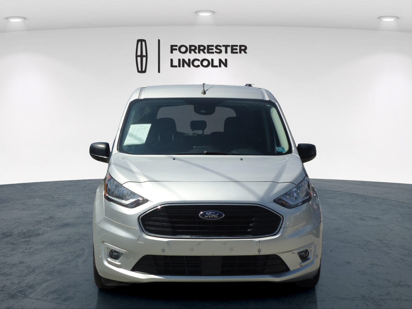 Used 2021 Ford Transit Connect XLT FWD image 8