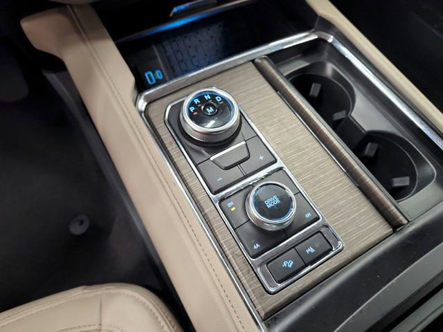 Used 2024 Ford Expedition Limited image 35