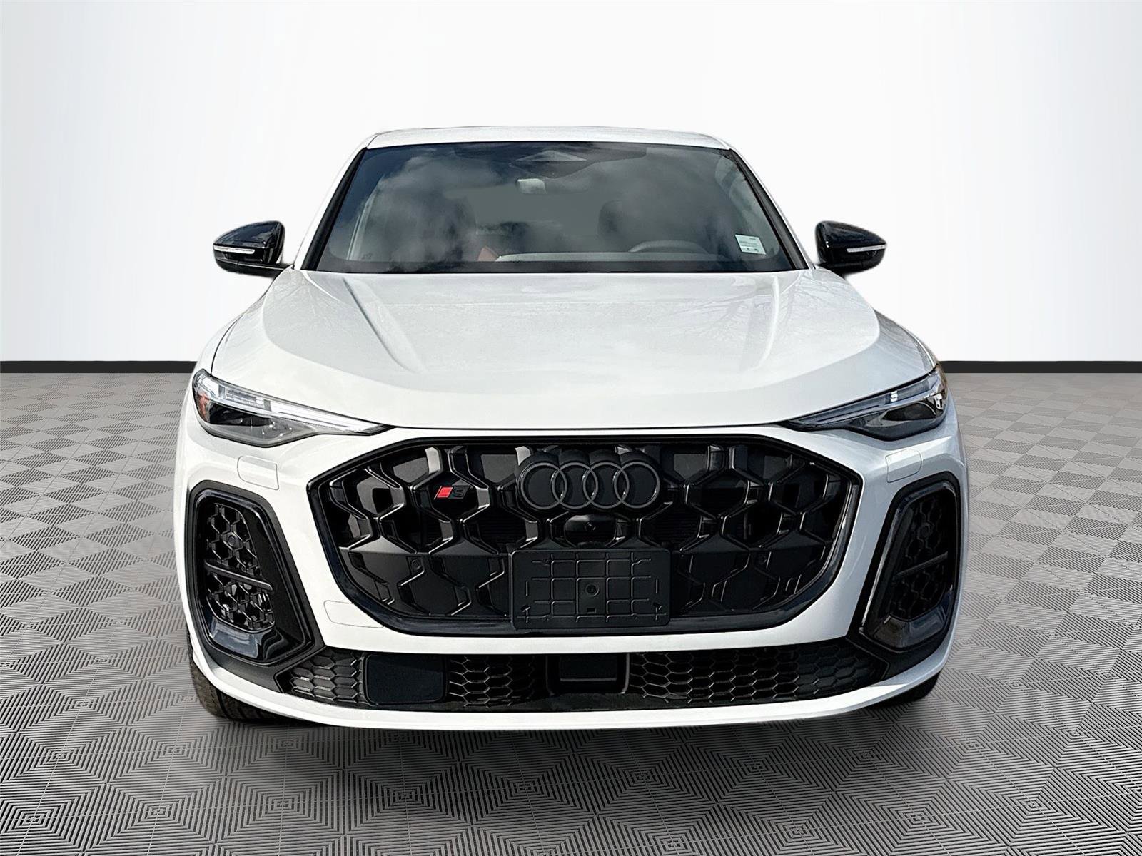 New 2025 Audi SQ5 Premium Plus image 2