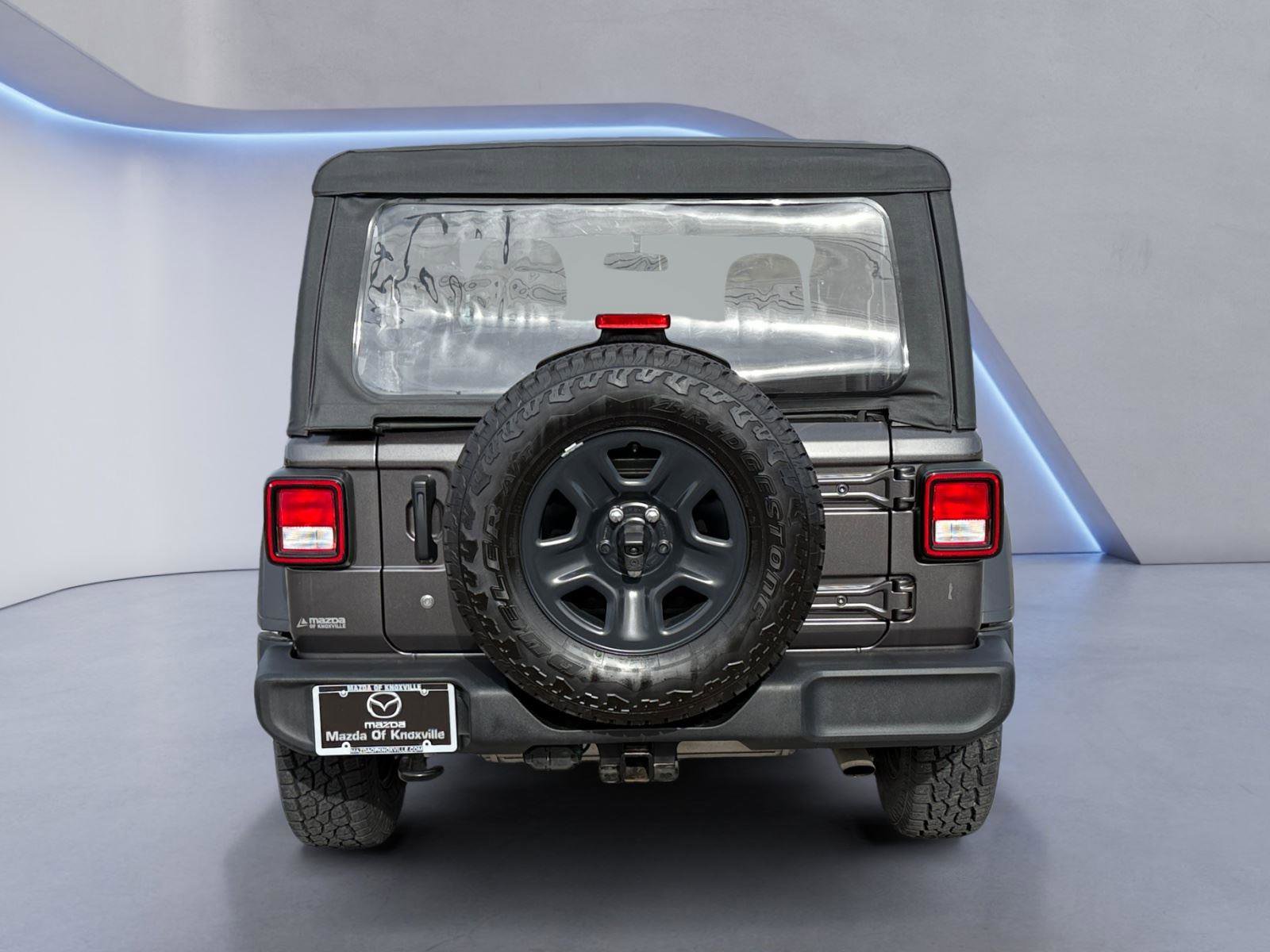 Used 2021 Jeep Wrangler Sport image 4