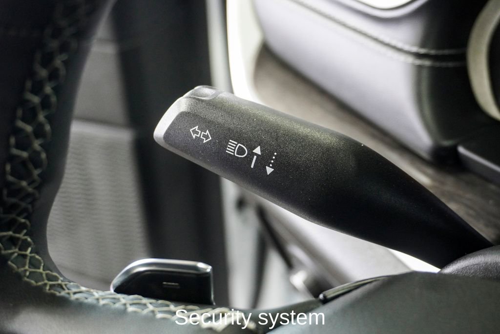 Used 2024 Jeep Grand Cherokee L Limited w/ Luxury Tech Group II image 27