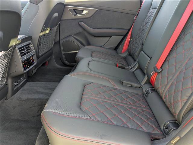 New 2026 Audi SQ8 Prestige image 15