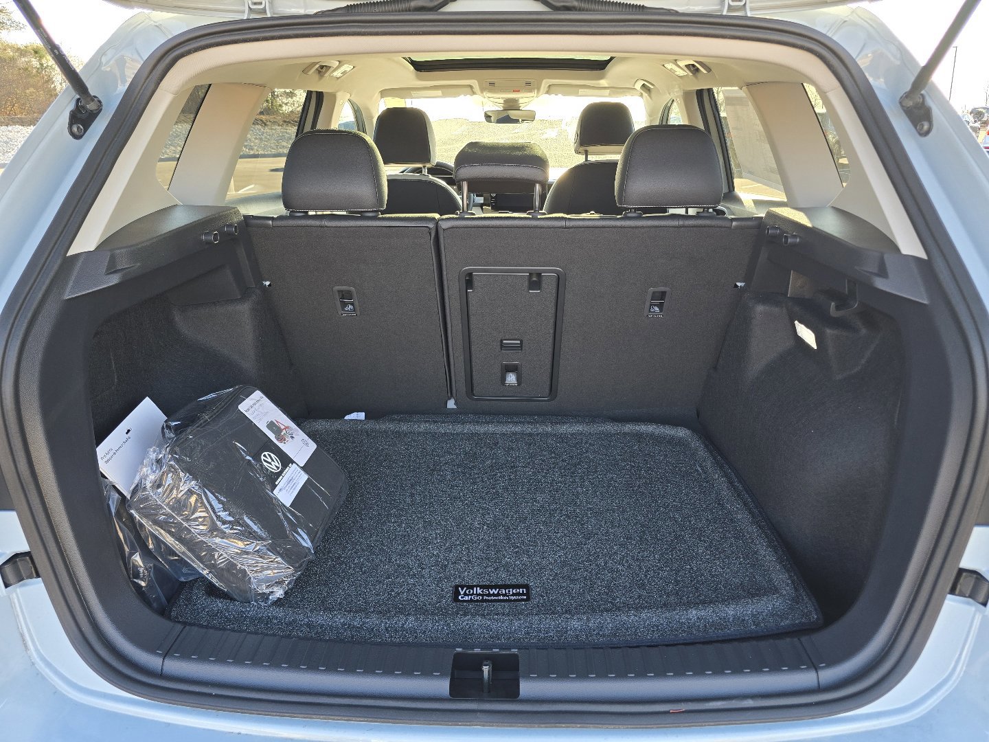 New 2026 Volkswagen Taos SE AWD/4WD image 12