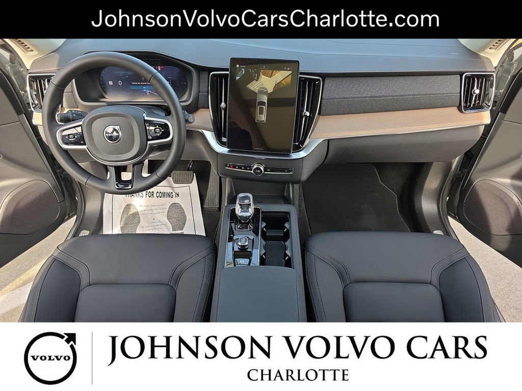 New 2026 Volvo XC90 T8 Plus w/ Protection Package Premier AWD/4WD image 9