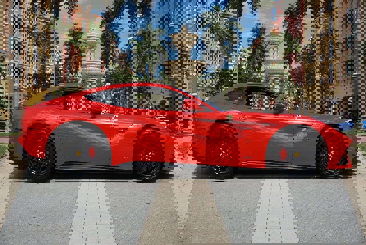 Used 2016 Ferrari F12 Berlinetta image 3