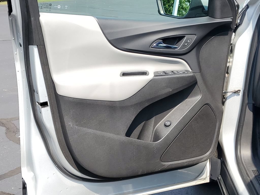 Used 2018 Chevrolet Equinox LT AWD/4WD image 21