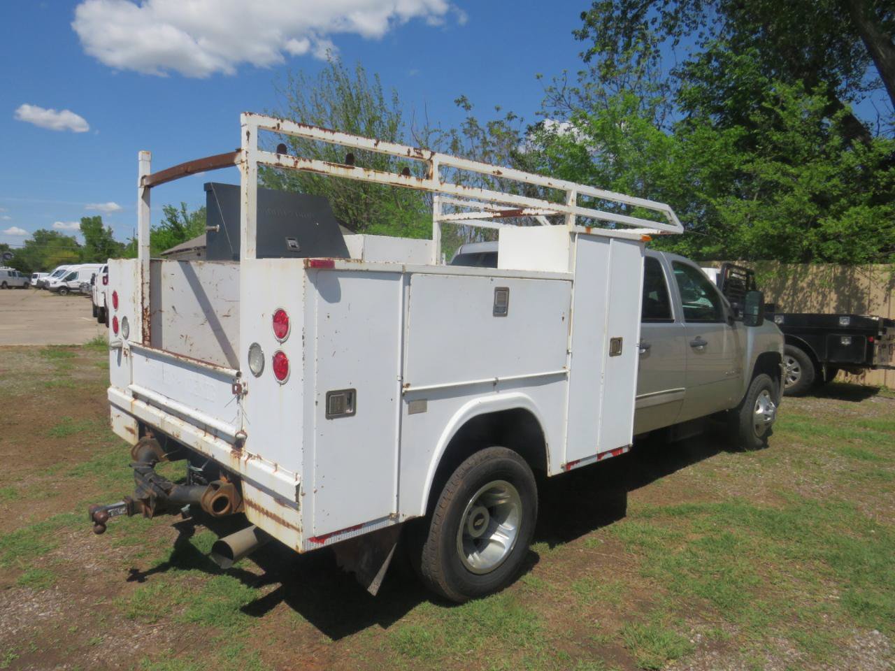Used 2013 Chevrolet Silverado 3500 LT RWD image 5