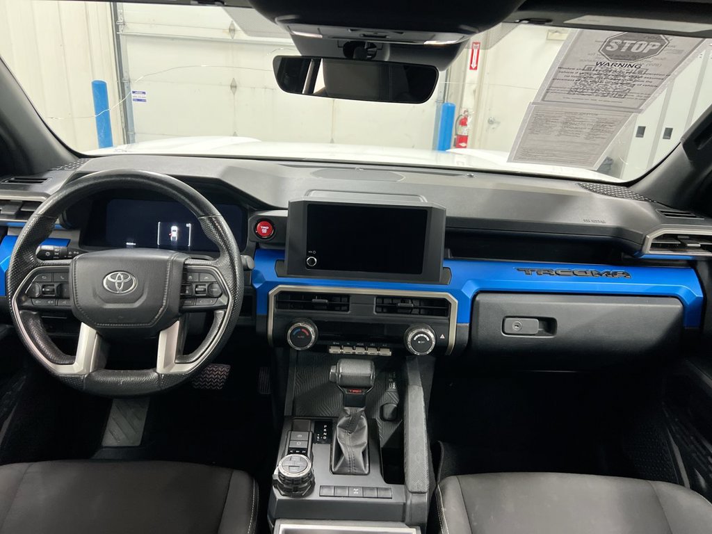 Used 2024 Toyota Tacoma TRD Off-Road AWD/4WD image 10