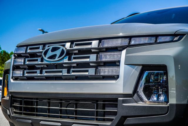 New 2026 Hyundai Santa Cruz SEL FWD image 2