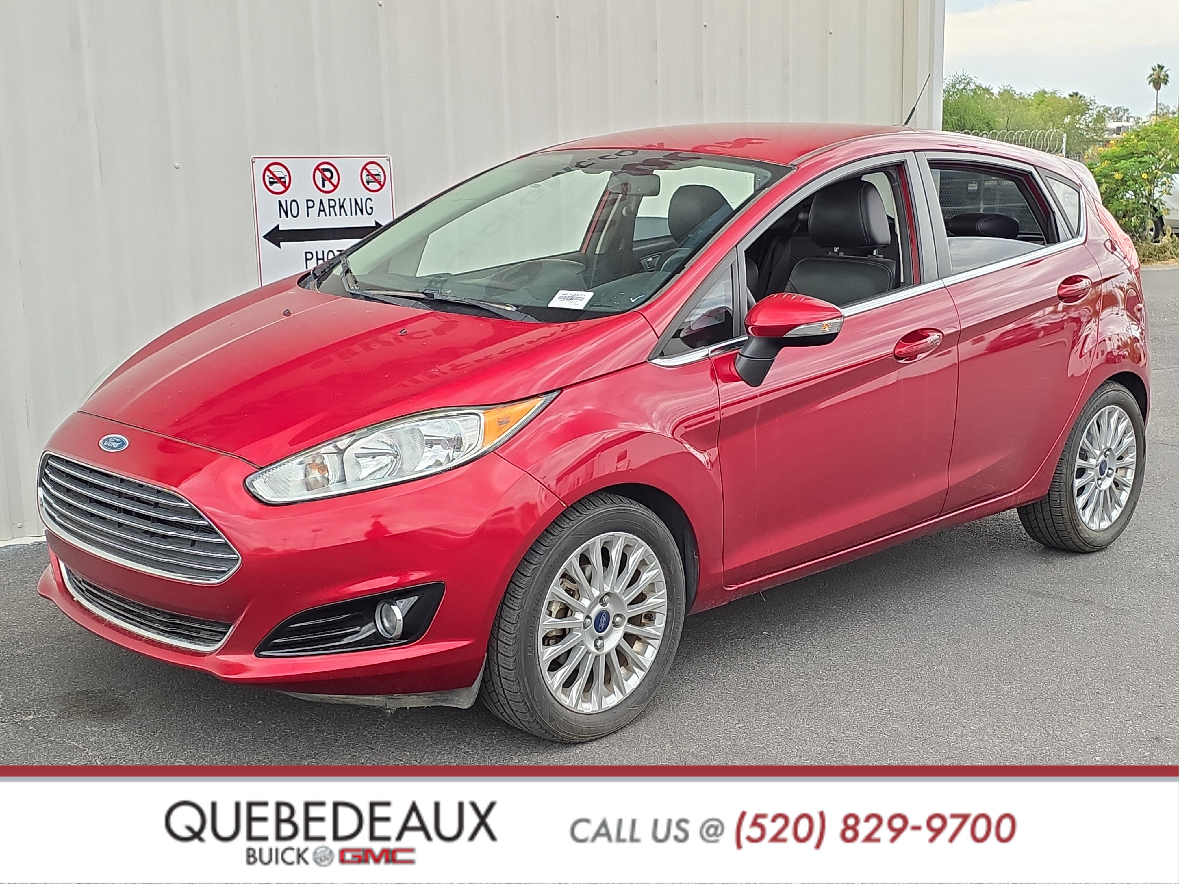 Used 2014 Ford Fiesta Titanium FWD image 3