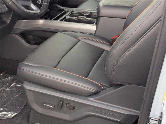 New 2026 Ford F250 Lariat image 4