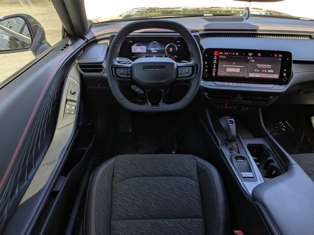 New 2026 Dodge Charger Scat Pack w/ Blacktop Package AWD/4WD image 17