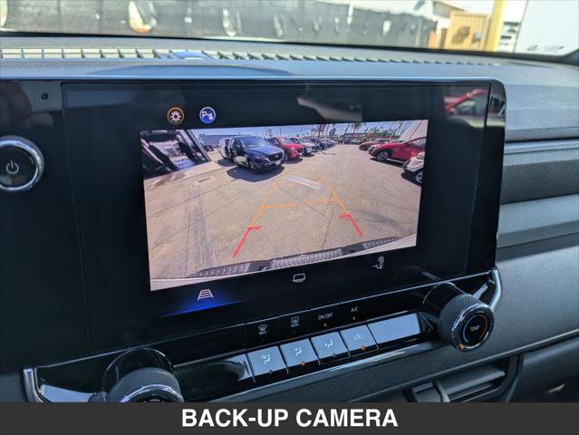 Used 2025 Chevrolet Colorado W/T RWD image 15