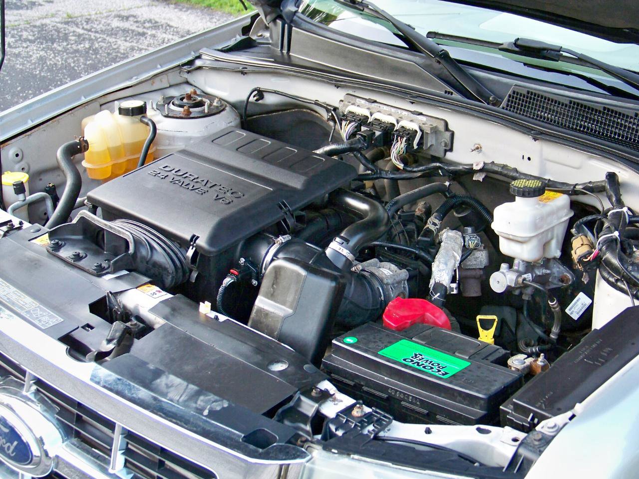 Used 2009 Ford Escape Limited AWD/4WD image 26