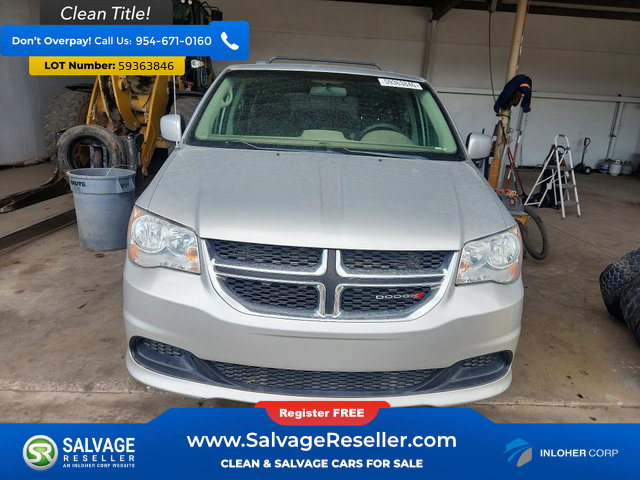 Used 2012 Dodge Grand Caravan SXT FWD image 7