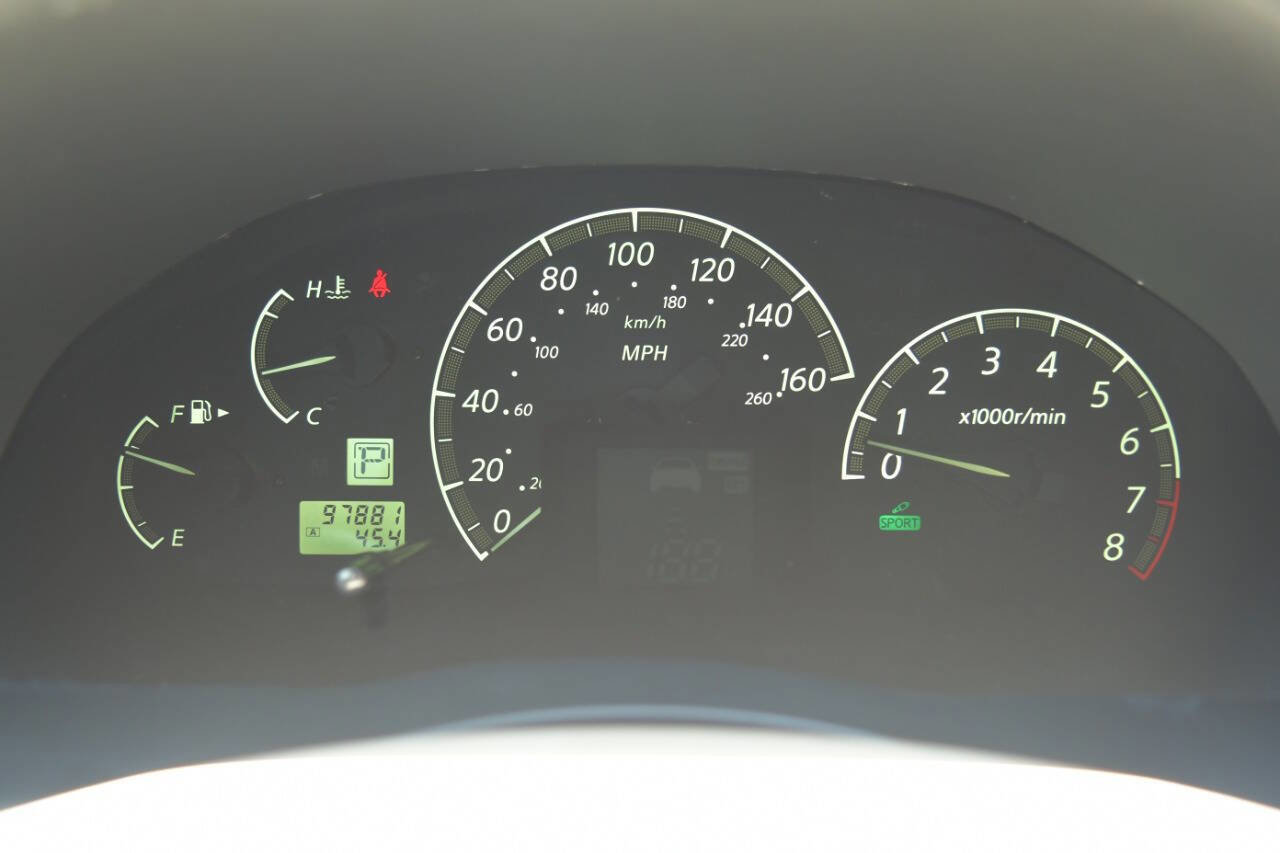 Used 2005 INFINITI Q45 w/ (P01) Premium Pkg image 22