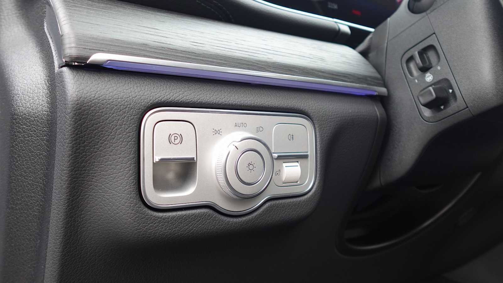 New 2026 Mercedes-Benz GLE 450 4MATIC Coupe image 19