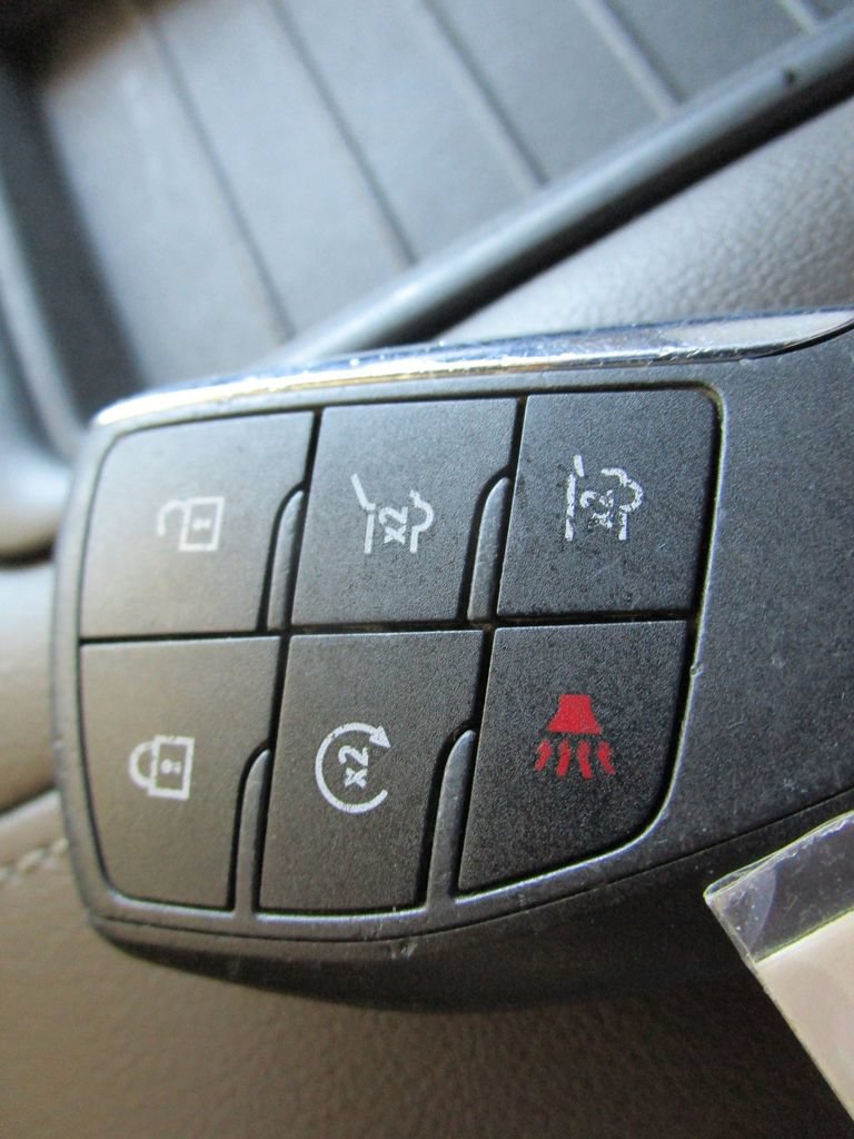 Used 2023 Chevrolet Tahoe LT w/ Luxury Package RWD image 52