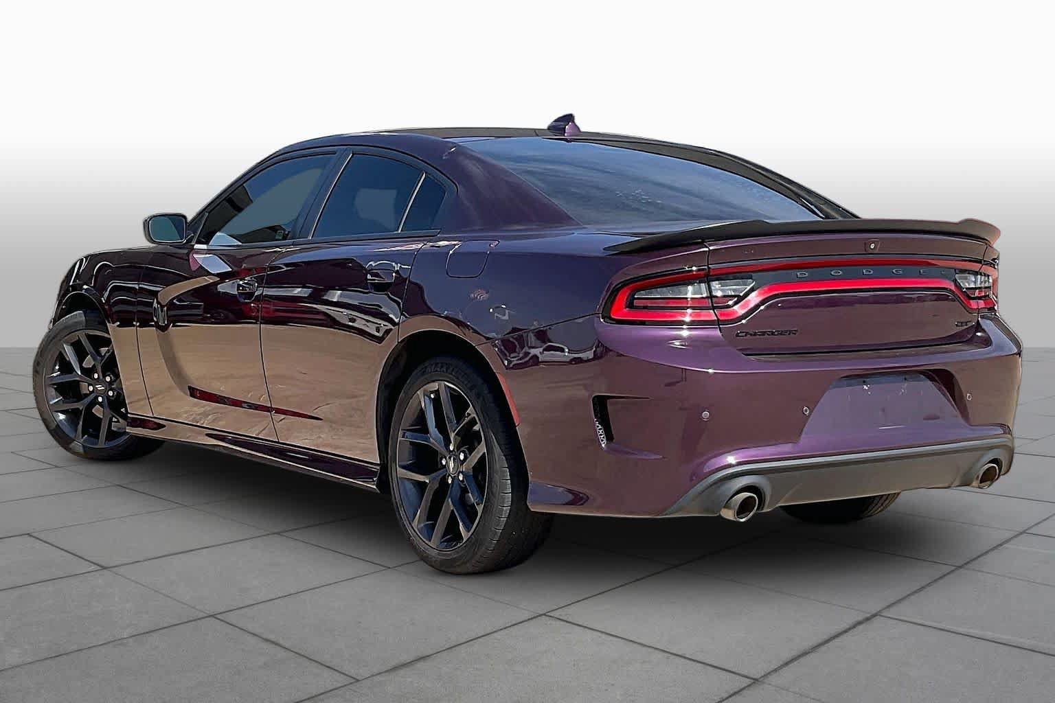 Used 2020 Dodge Charger GT w/ Blacktop Package RWD image 11