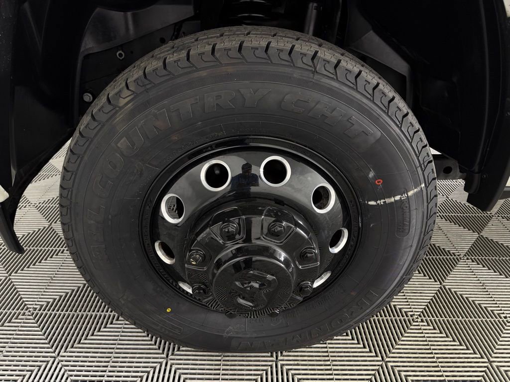 Used 2024 RAM 3500 Laramie w/ Night Edition image 12