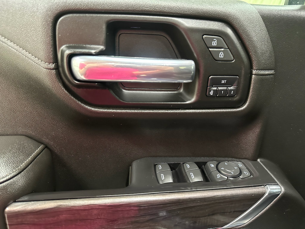 Used 2019 Chevrolet Silverado 1500 LTZ w/ LTZ Plus Package AWD/4WD image 25