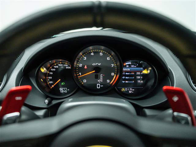 Used 2023 Porsche 718 Cayman GT4 RWD image 17