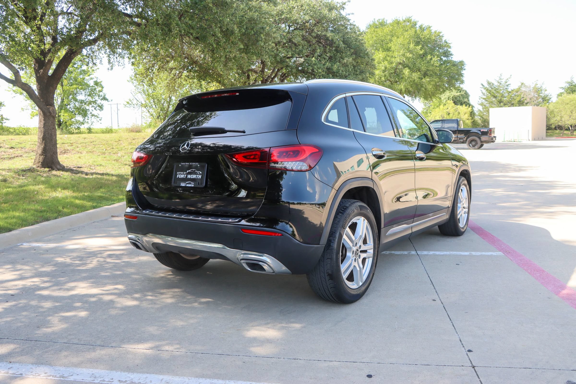 Used 2021 Mercedes-Benz GLA 250 w/ Premium Package image 7