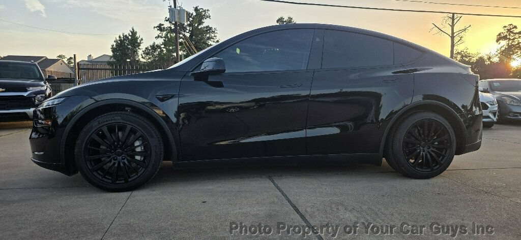 Used 2026 Tesla Model Y Long Range RWD image 24