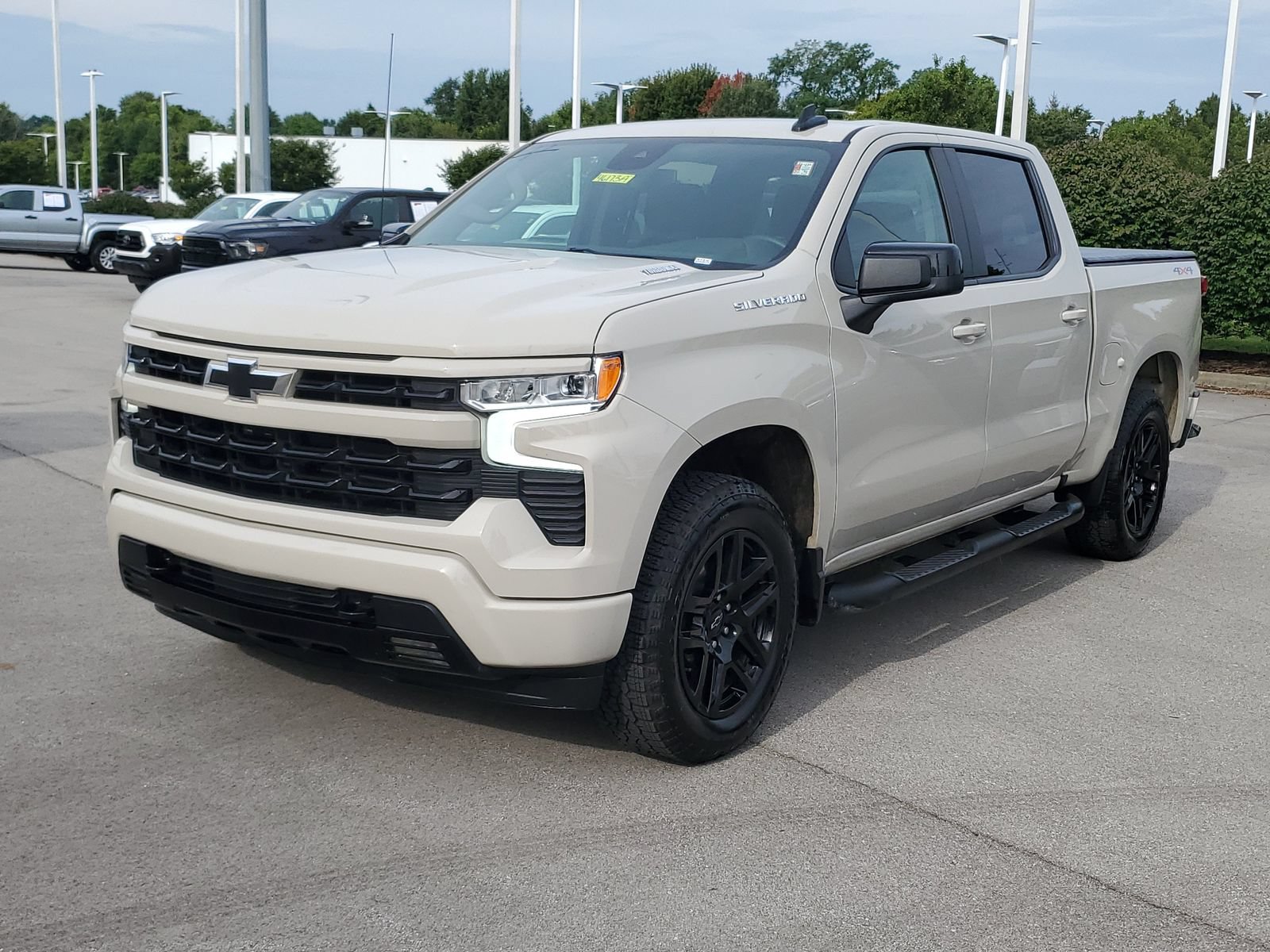 Used 2026 Chevrolet Silverado 1500 RST w/ RST Select Package AWD/4WD image 2