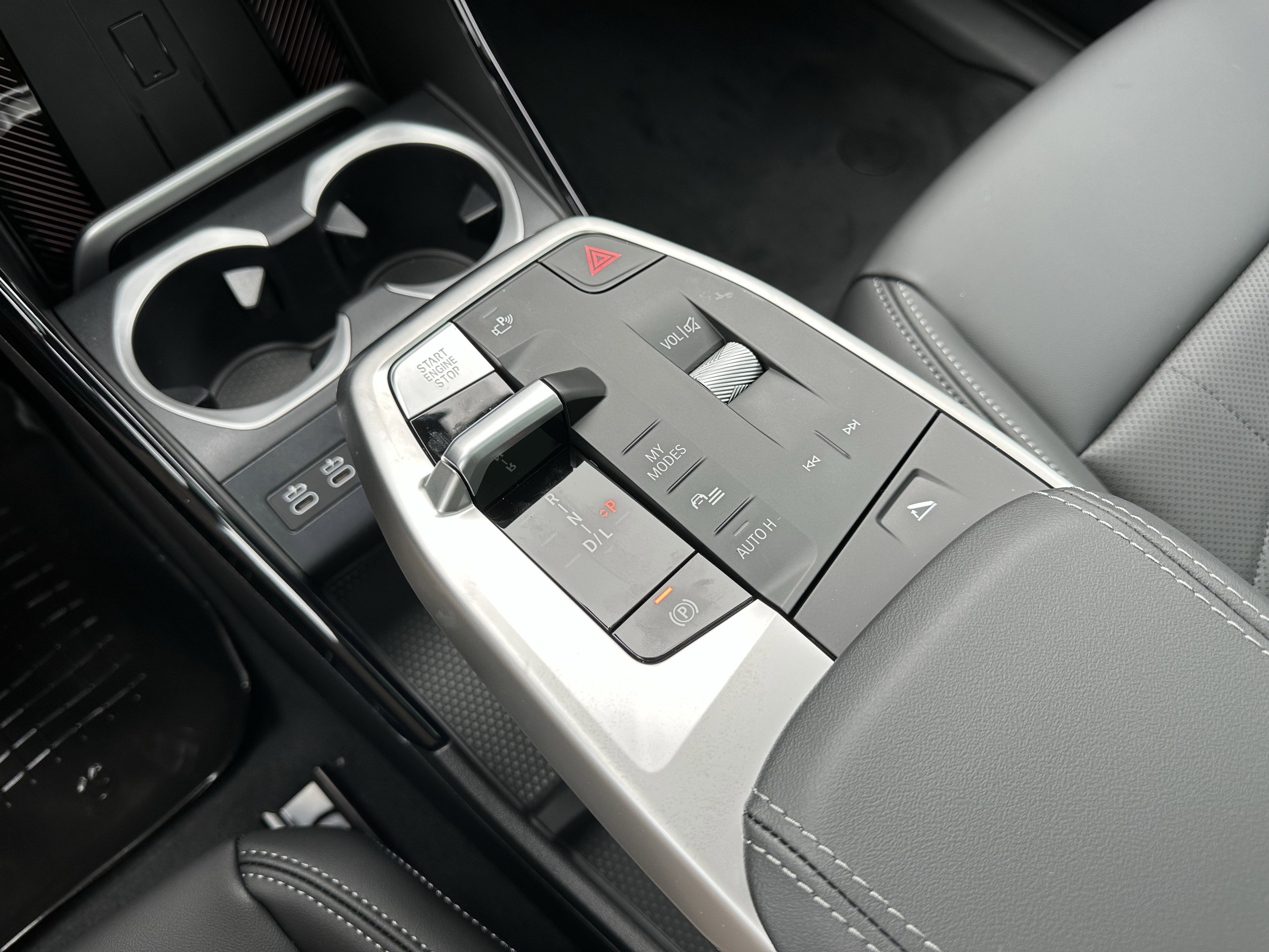 New 2026 BMW X2 xDrive28i w/ Convenience Package image 16