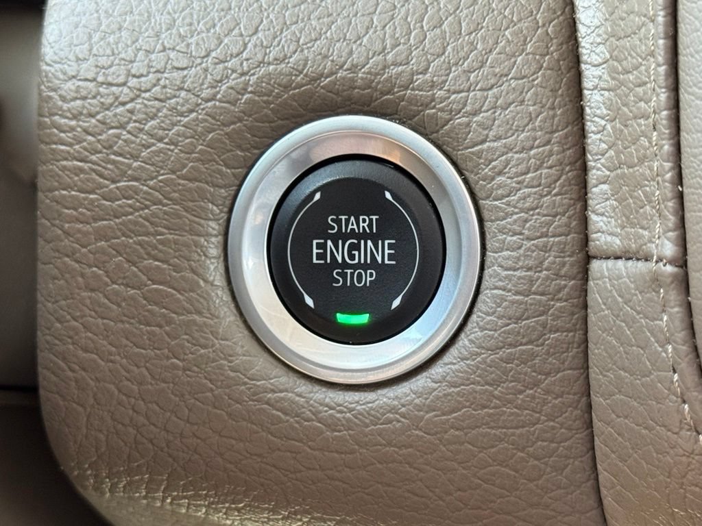 Used 2024 GMC Yukon XL Denali w/ Max Trailering Package RWD image 25