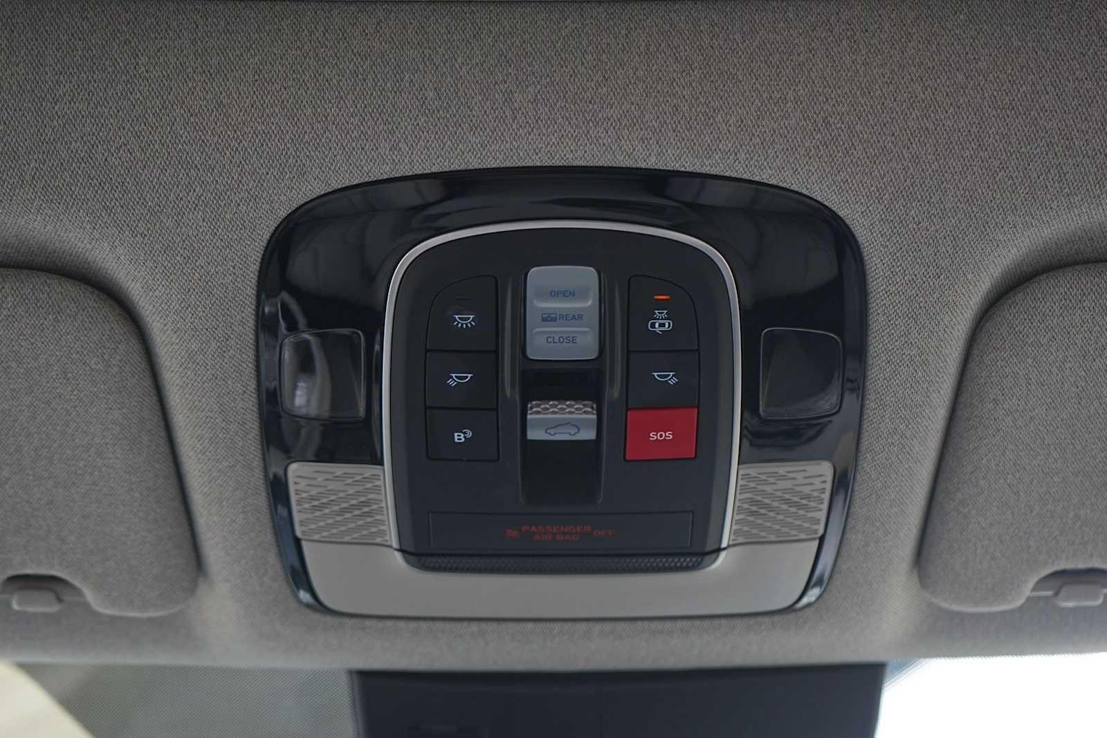 Used 2024 Hyundai Palisade Limited FWD image 23