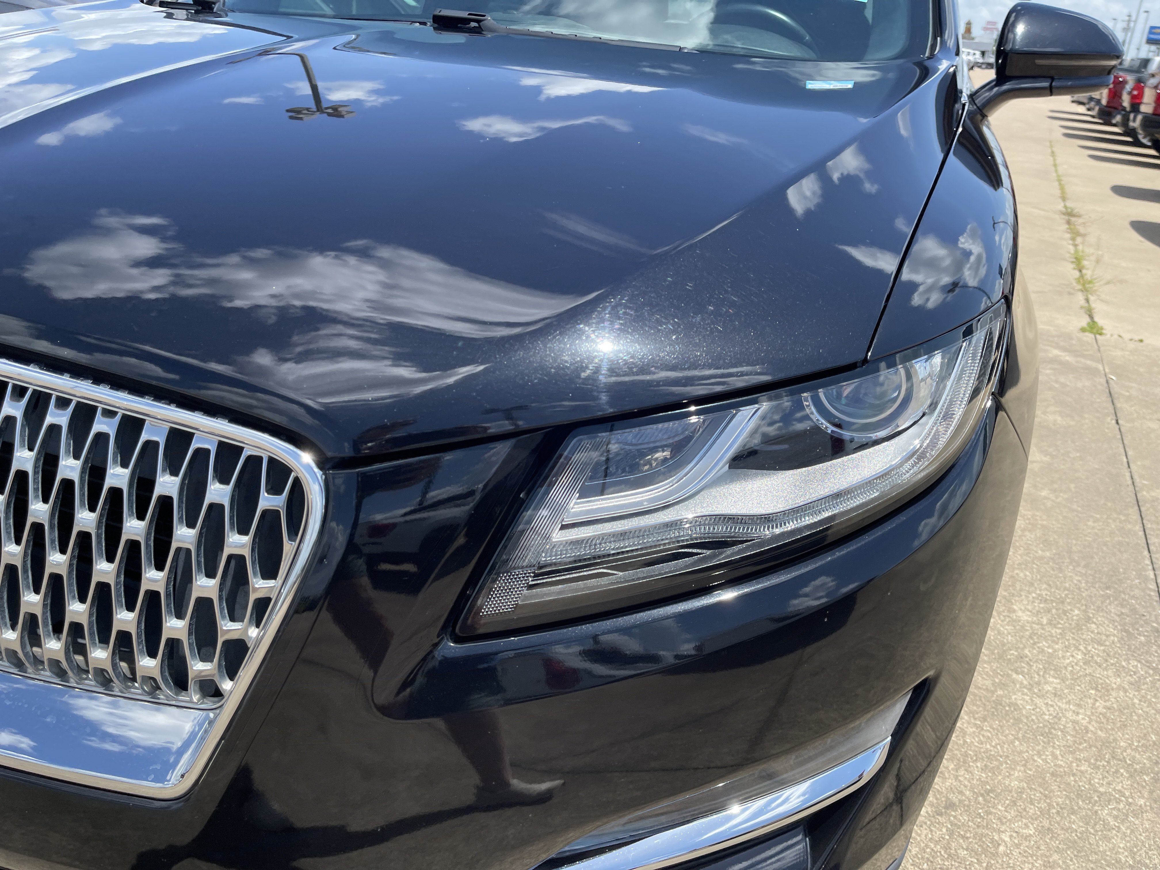 Used 2019 Lincoln MKC Select w/ Select Plus Package FWD image 10