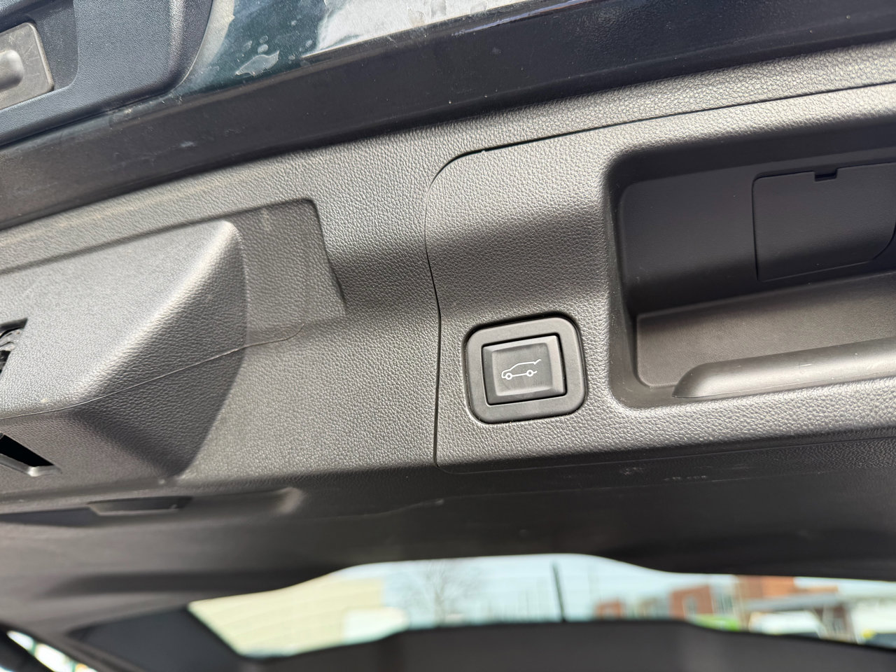 Used 2019 GMC Acadia SLT image 13