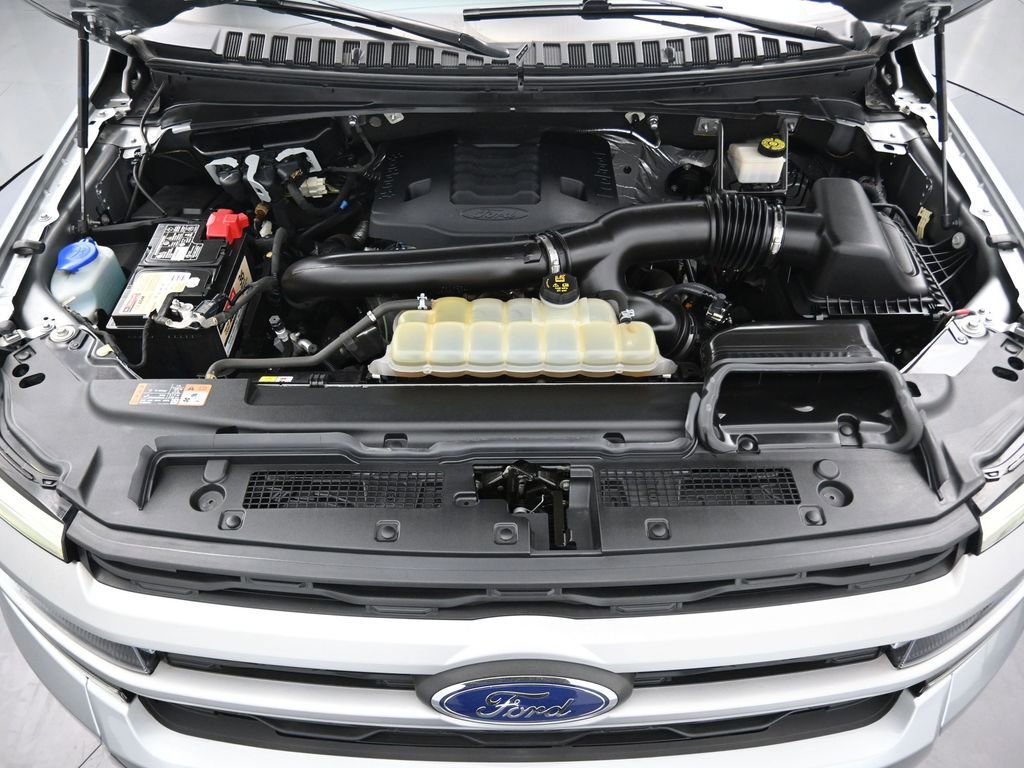 Used 2022 Ford Expedition XLT image 13