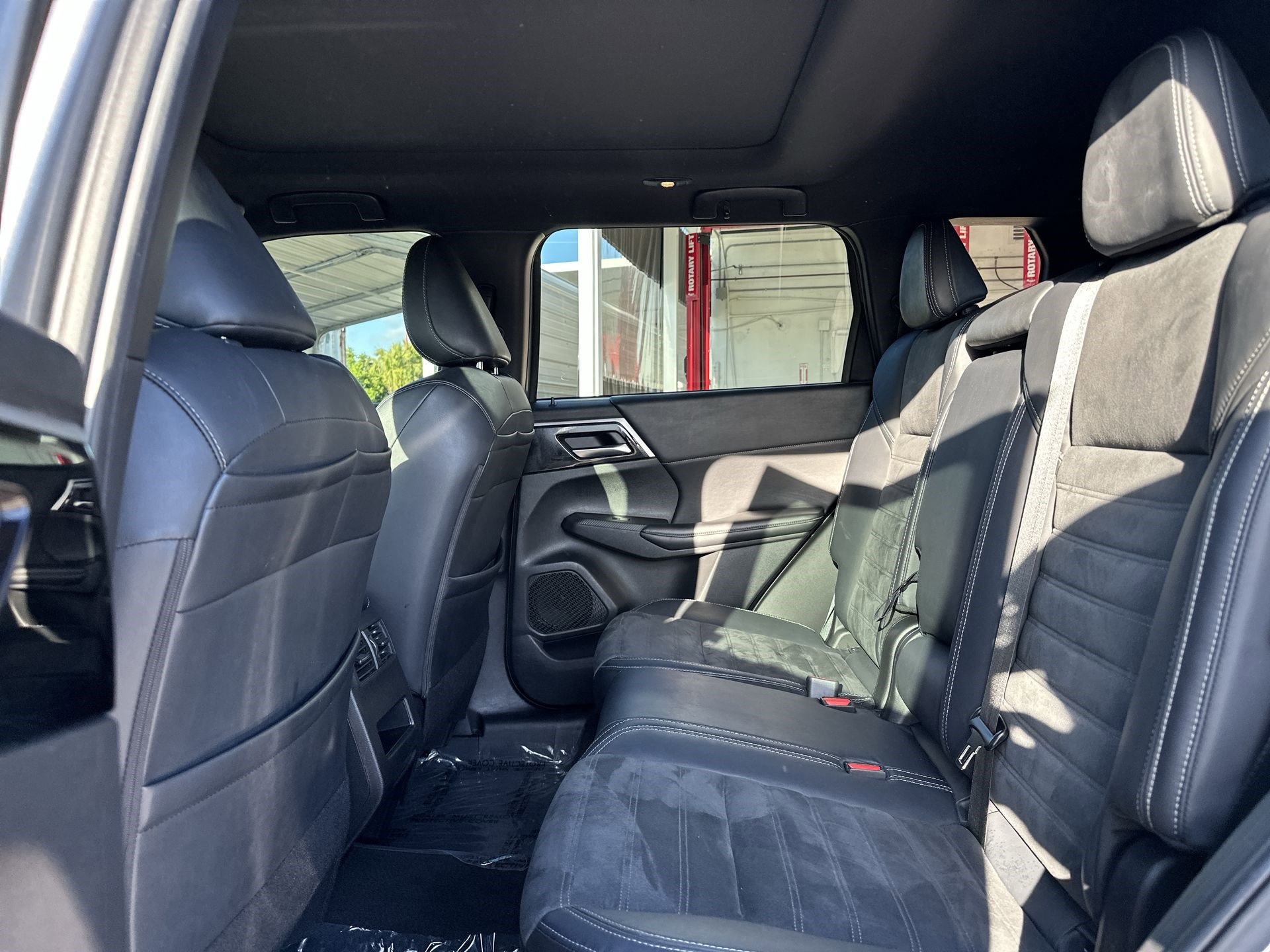 Used 2022 Mitsubishi Outlander SE FWD image 22