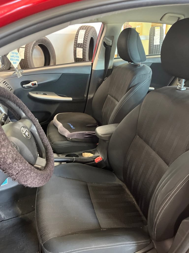 Used 2013 Toyota Corolla S FWD video 2