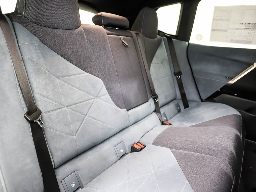 New 2026 BMW iX xDrive45 image 27