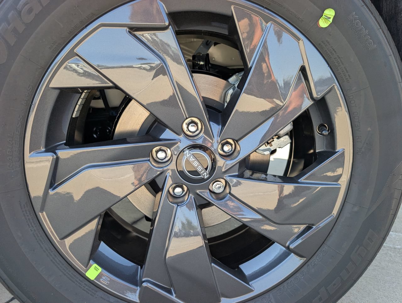 New 2026 Nissan Rogue SV AWD/4WD image 6