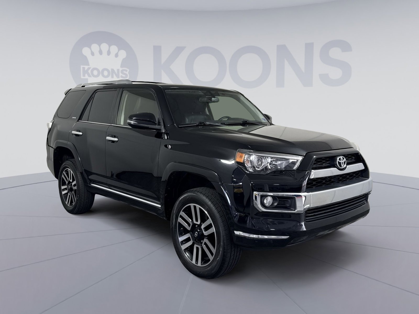 Used 2019 Toyota 4Runner Limited AWD/4WD image 10