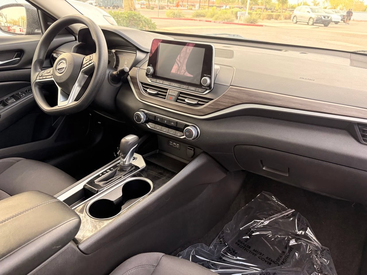 Certified 2024 Nissan Altima 2.5 SV FWD image 12