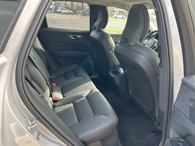 Certified 2025 Volvo XC60 B5 Plus image 13
