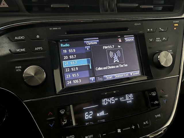 Used 2016 Toyota Avalon XLE image 16