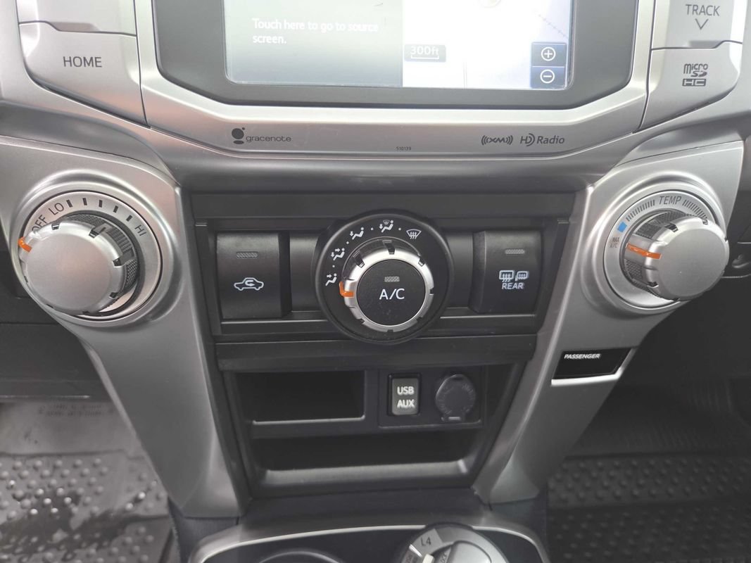 Used 2018 Toyota 4Runner SR5 Premium AWD/4WD image 22