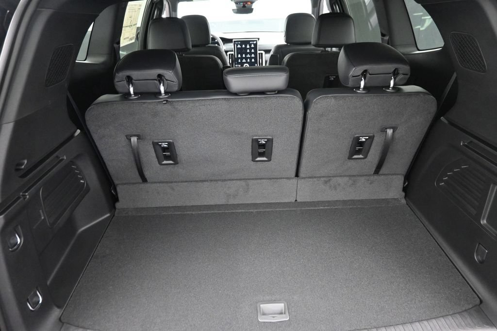 New 2027 GMC Acadia Elevation w/ Black Edition AWD/4WD image 11