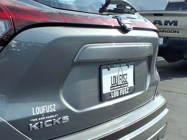 Used 2025 Nissan Kicks Play S FWD image 34