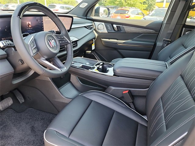 New 2026 Buick Enclave Avenir w/ Super Cruise Package image 12