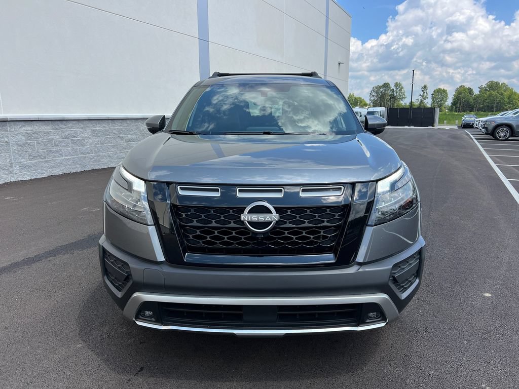 Used 2024 Nissan Pathfinder Rock Creek AWD/4WD image 3