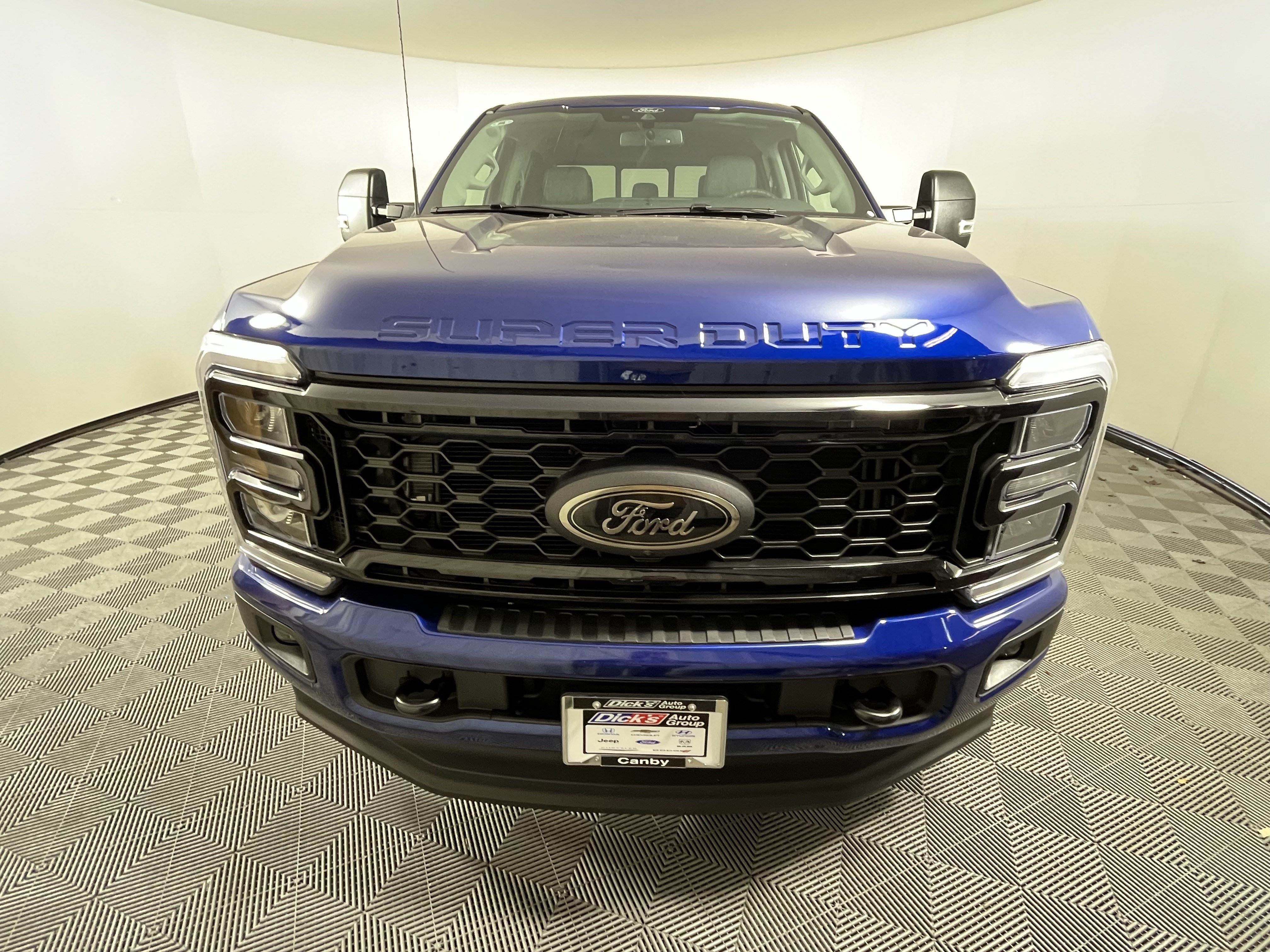 New 2026 Ford F250 XLT w/ XLT Premium Package AWD/4WD image 7